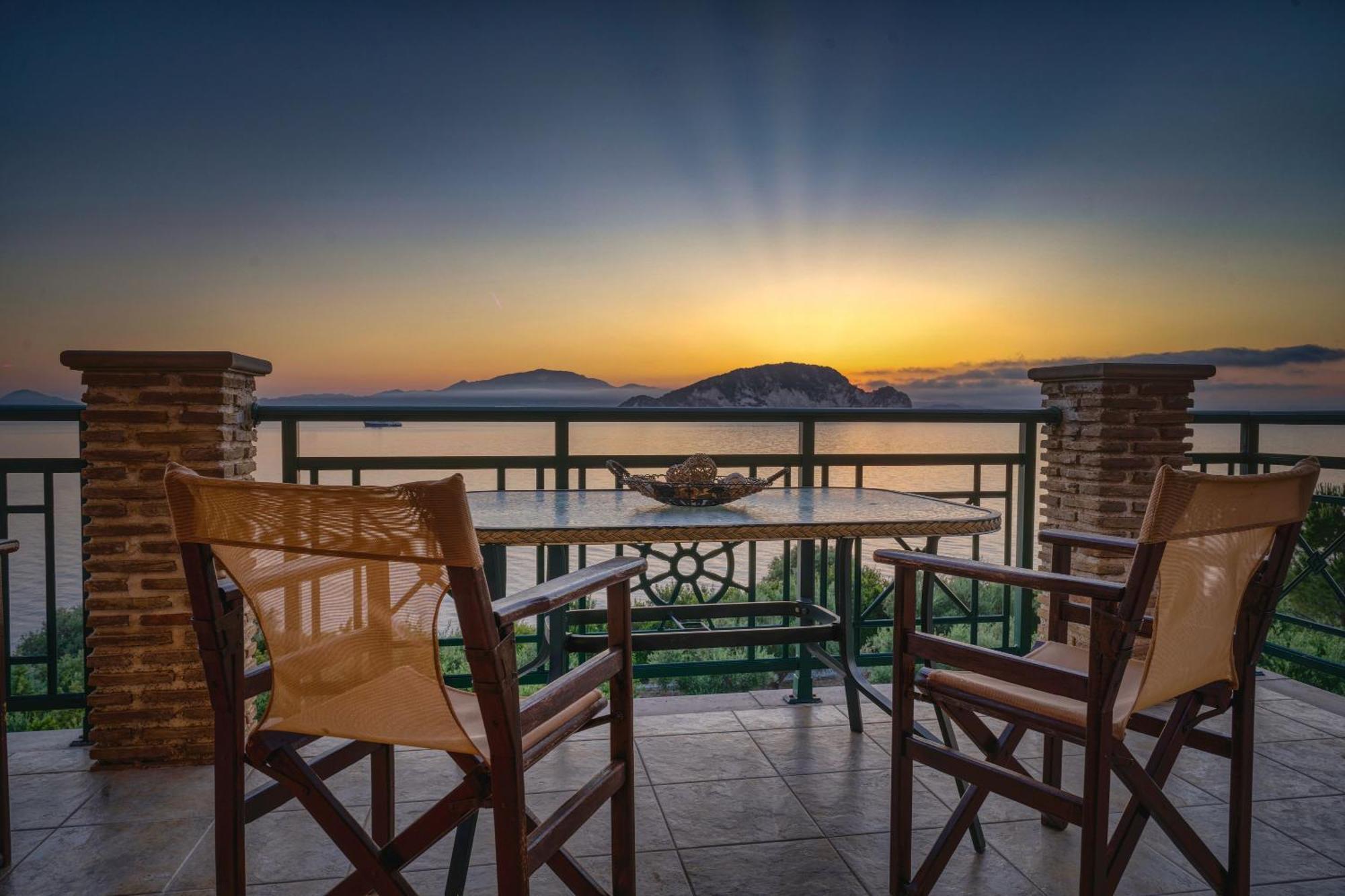 Anatoli Apartments - Tranquil Location & Stunning Views, By Zantewize Marathiás Rum bild