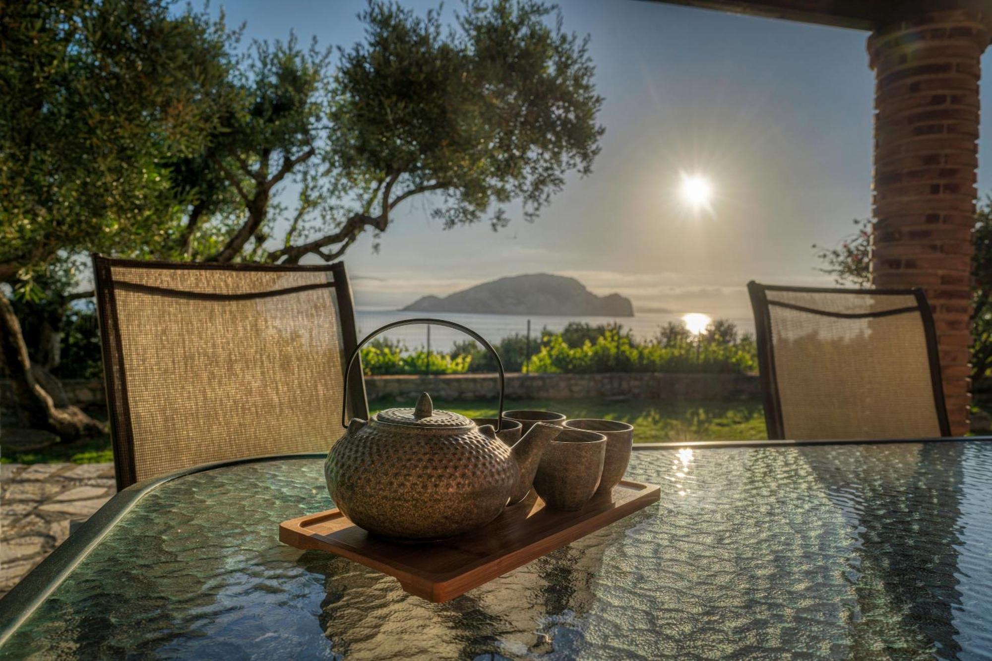 Anatoli Apartments - Tranquil Location & Stunning Views, By Zantewize Marathiás Rum bild