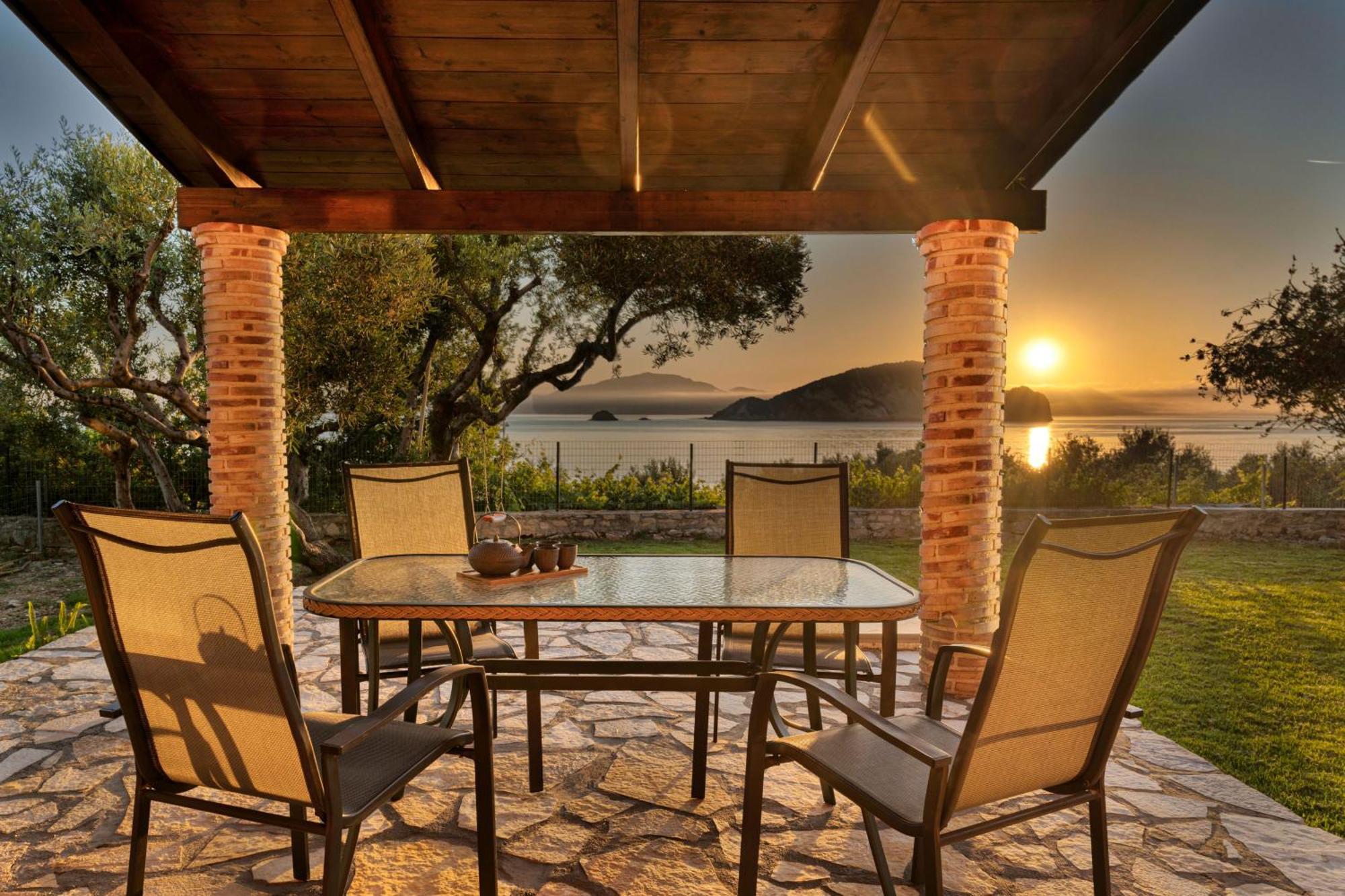 Anatoli Apartments - Tranquil Location & Stunning Views, By Zantewize Marathiás Rum bild