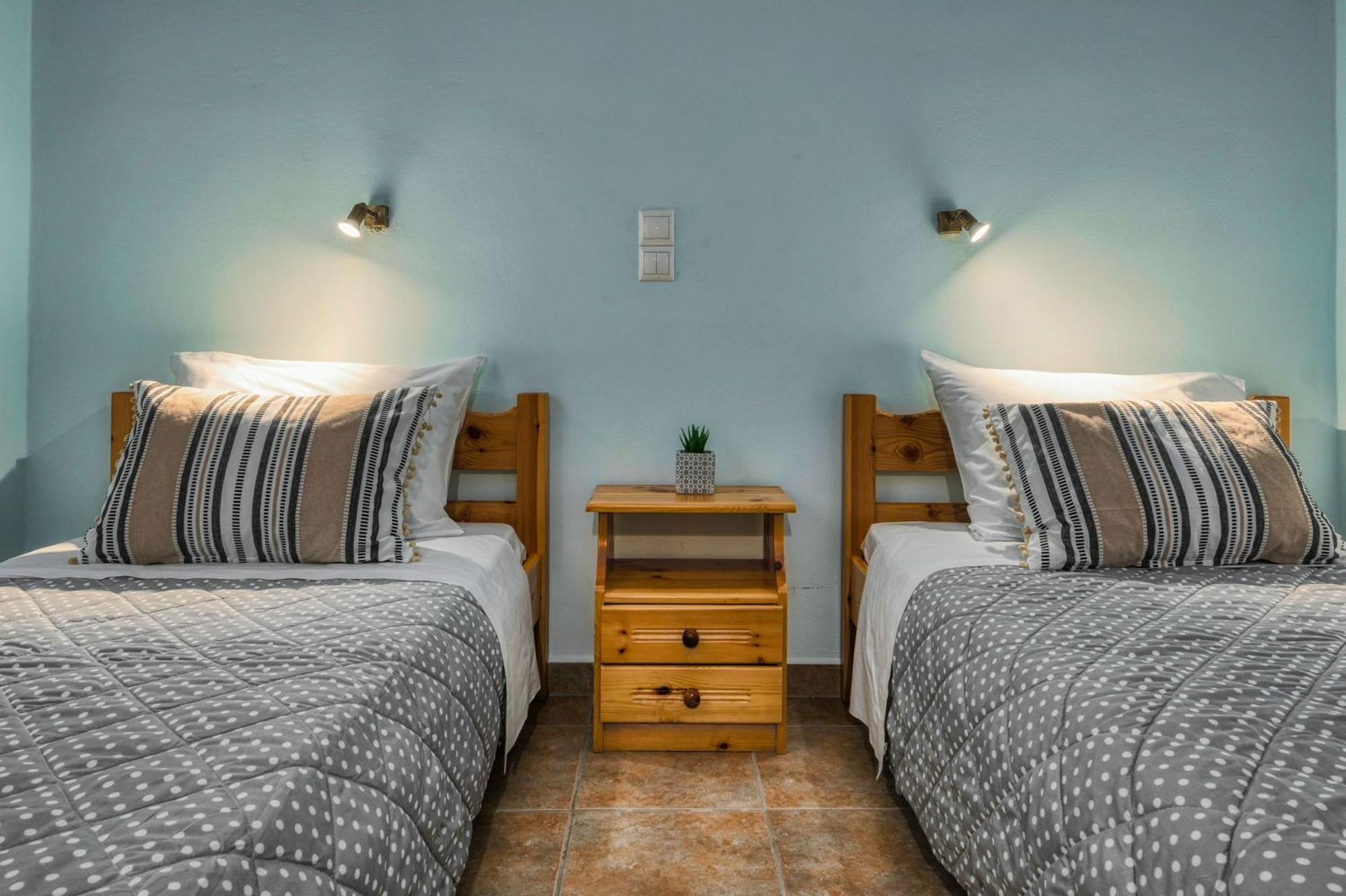Anatoli Apartments - Tranquil Location & Stunning Views, By Zantewize Marathiás Rum bild